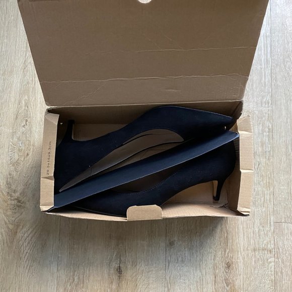 Mango Black Suede Kitten Heel 10 NIB - Picture 7 of 8